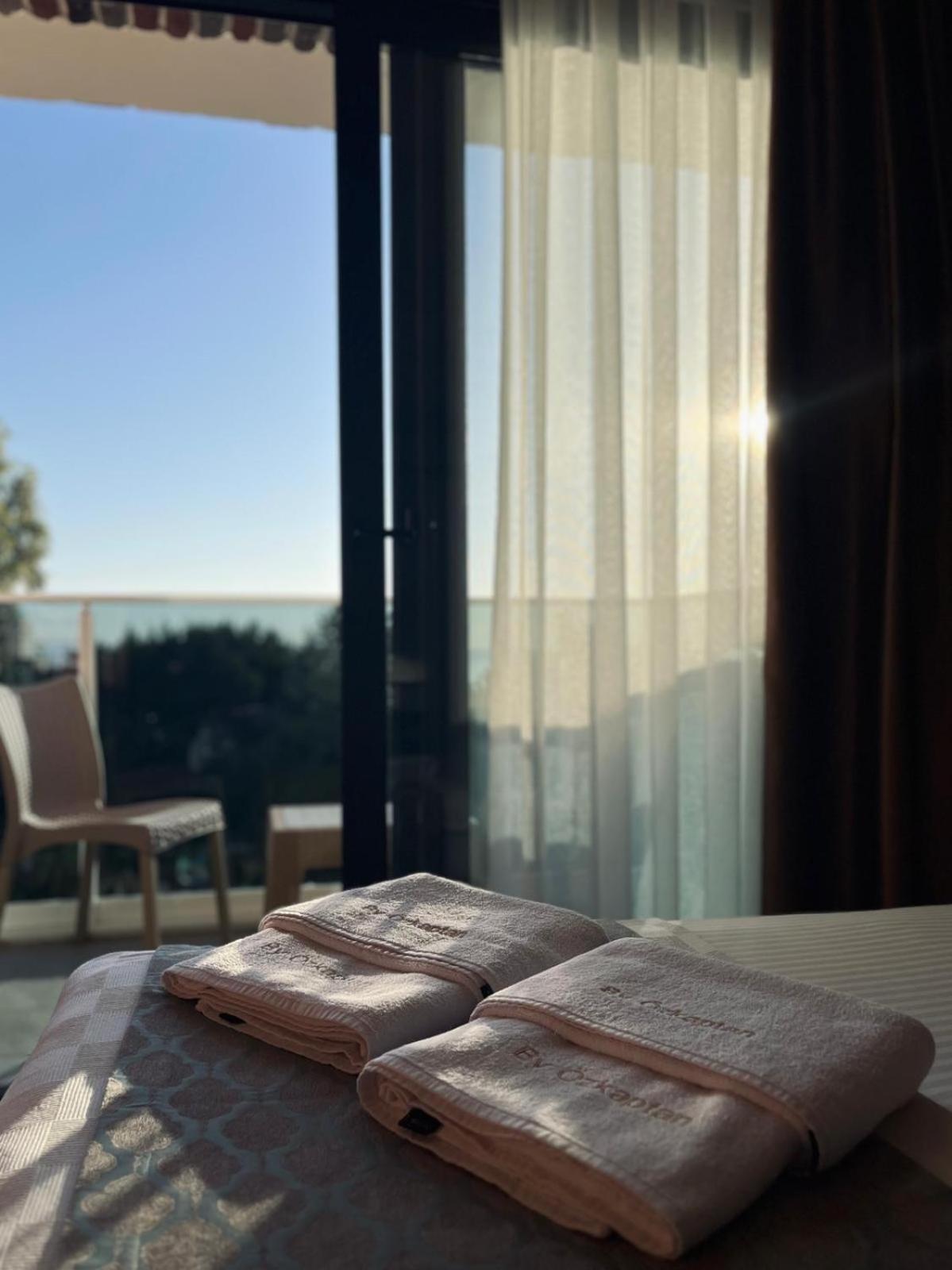 Mari Pembe Otel مرمرة أداسي المظهر الخارجي الصورة